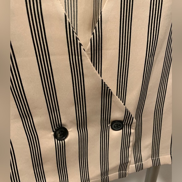 Amuse Society Justine Top - Picture 3 of 8